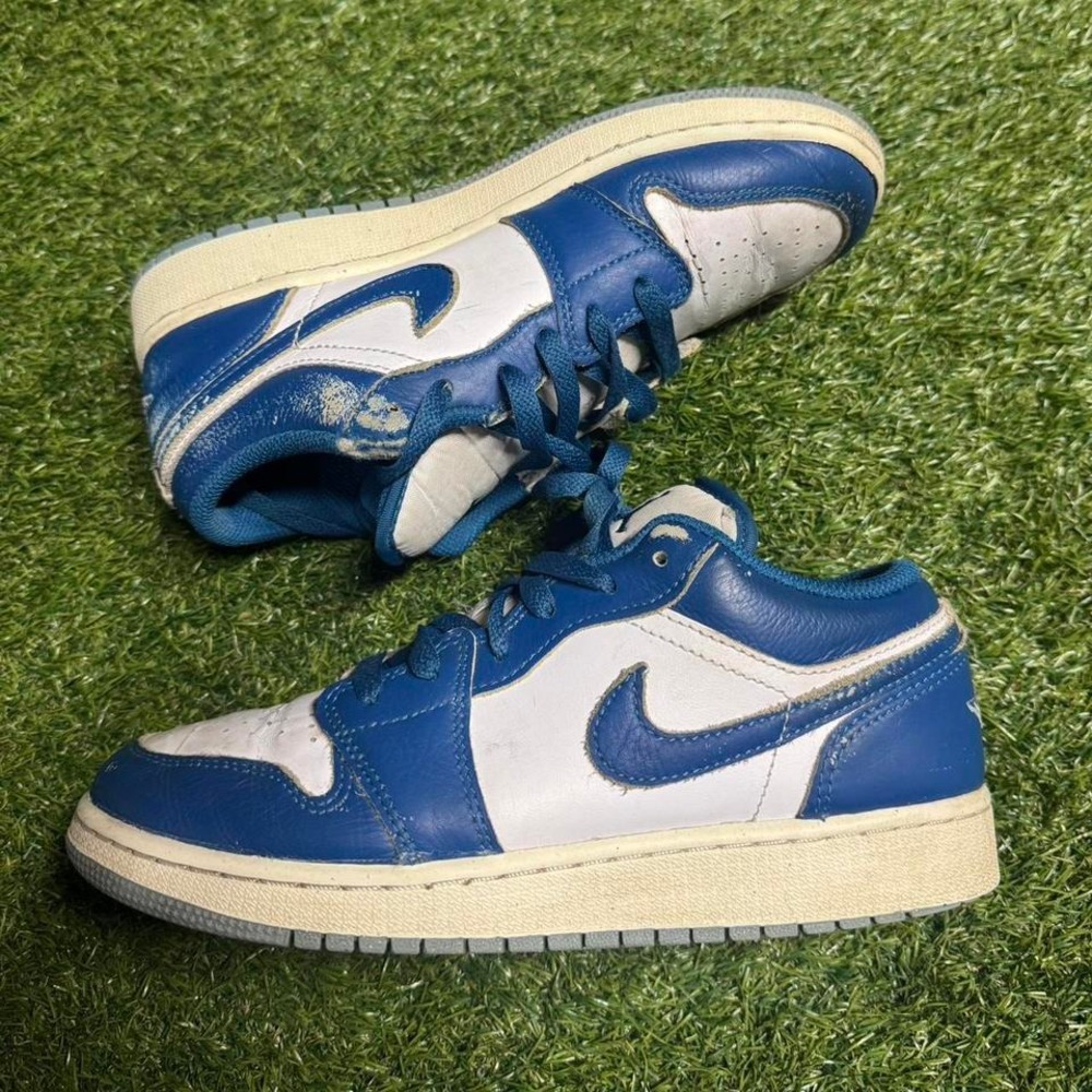 White / Royal Blue / Grey) – Size 5.5Y‎